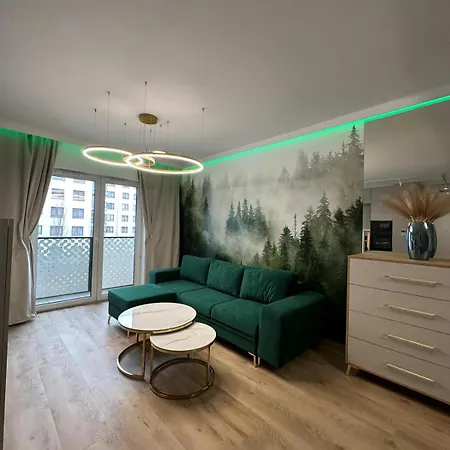 Golden Forest Apartment * 华沙